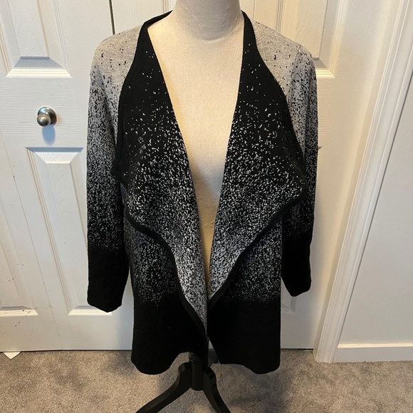 Contemporarie size L cardigan - Picture 1 of 14